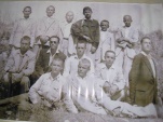 1946 tarihinde Çınardere Öğretmenleri Savaştepe öğretmen okulunda.Arka sıra sağdan 2.cisi Hayatta olan tek öğretmenimiz H.Fehmi Uysal.