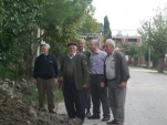 Hüseyin USTA-Seyfi Koyuncu-Mehmet ve Tahsin TERZİ.Arkadaki Belediyede Sadık Usta.  28.10.2012