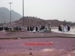 Uhud savaşlarının bulunduğu bölgede ki Okçu tepesi. Medine