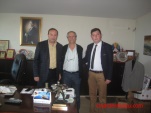 Orhan Selvi Rumeli TV.Yönetim Kurulu Başkanı ve sahibi ve Program yapımcısı Recep Dural ile beraber. Çağlayan 6.5.2015 