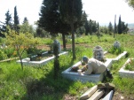 Bakımlı mezarlar.24 Nisan 2009