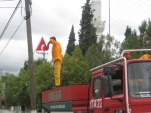 Mevlid-i şerif ve hayır yemeği programı için her direğe beyrak dikilmesi.1 haziran 2013