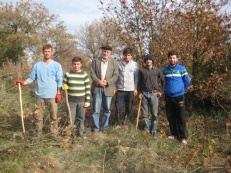 Mezarlık Bakımı ve Temizliği  02.12.2013